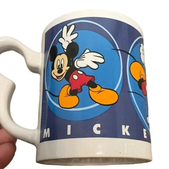 Disney Mickey Mouse Design Mug. - Picture 5 of 16